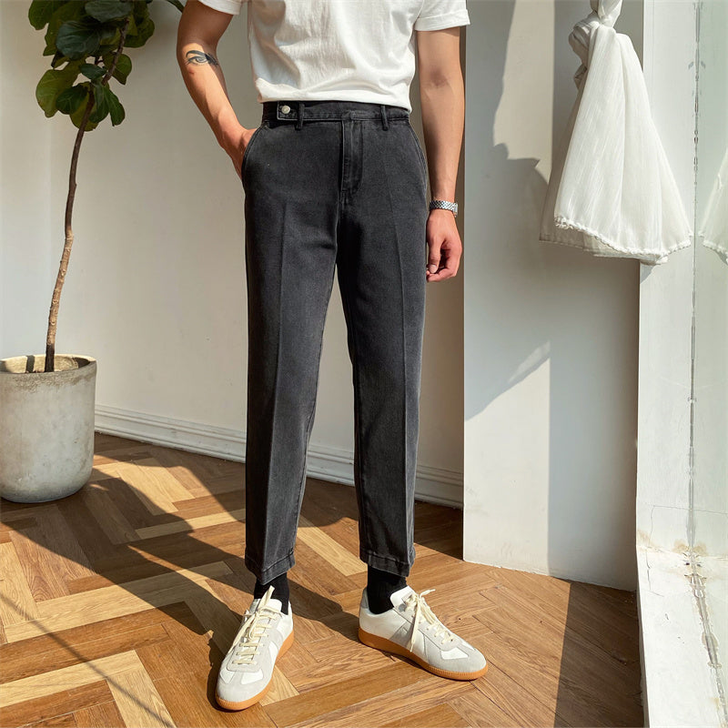 Single Pleated Denim Jeans