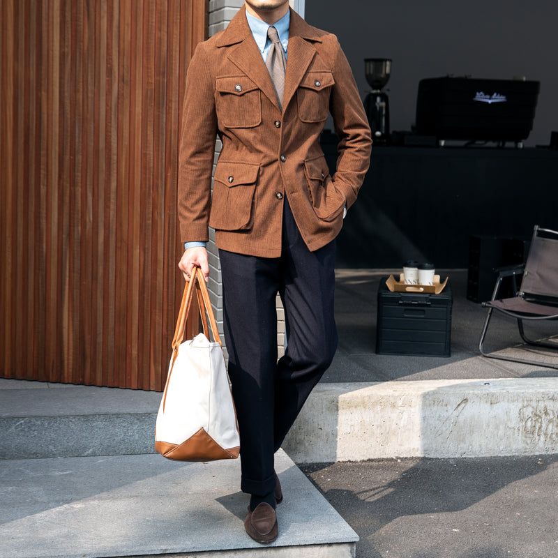 Veste safari cintrée en velours côtelé avec revers