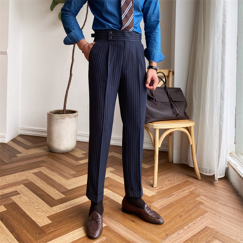 Pantalon London plissé à fines rayures