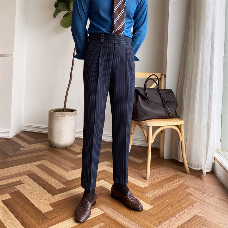 Pantalon London plissé à fines rayures