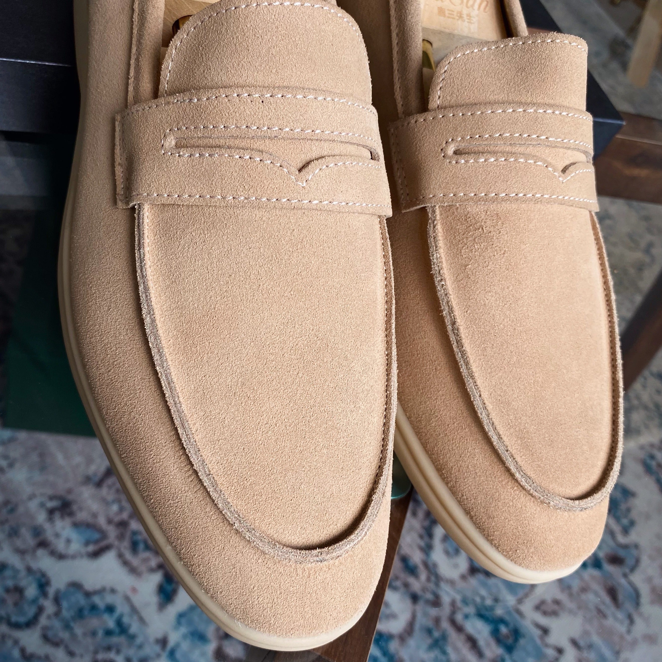 Villefranche Suede Loafer